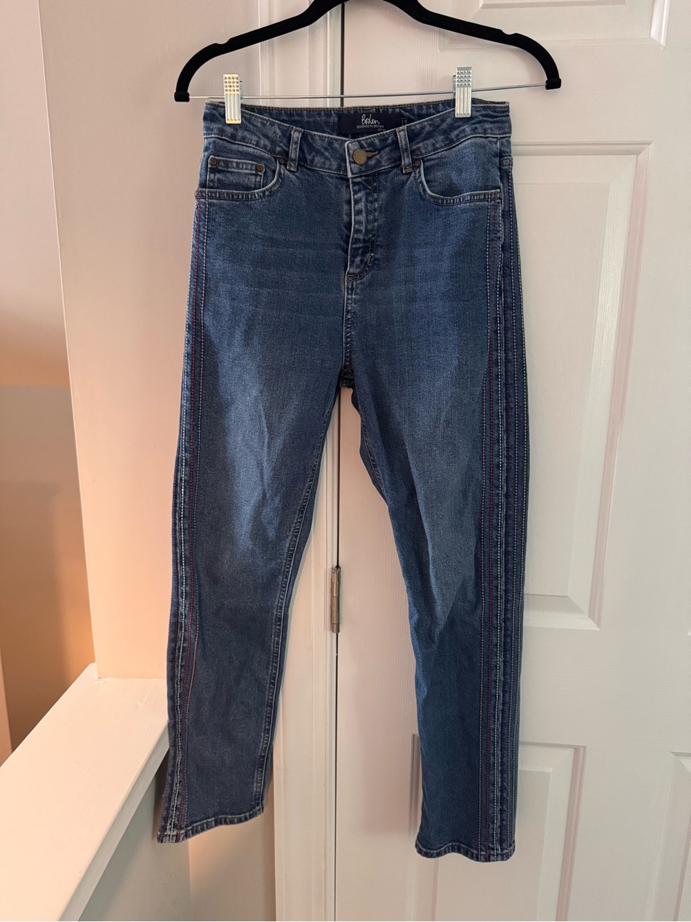 Boden Cambridge Embroidered Jean